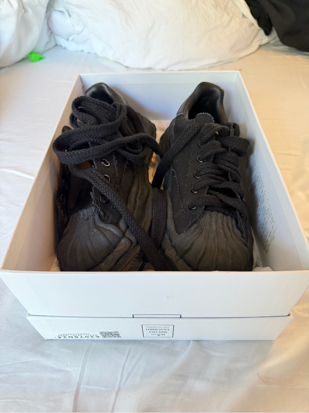 Miharayasuhiro Blakely Men's Black Low-Top Lace-Up Sneakers